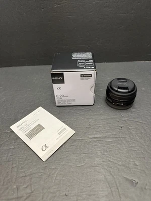 SONY E 20mm F/2.8 SEL20F28 (for SONY E mount) w/Hood - Image 1 of 4