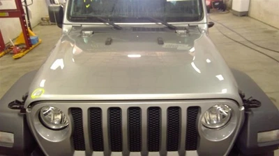 Hood Flat Center Fits 18-23 Jeep Wrangler 3052144 - Image 1 of 4