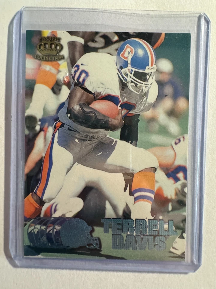 K241,077 - 1997 Pacific #115 Terrell Davis - Image 1 of 1