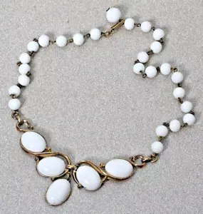 Crown Trifari White Milk Glass Necklace - Picture 1 of 6