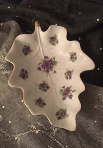 Vintage Lefton Trinket/Candy Dish Hand Painted Purple Violets 6” X 1 1/2” X 4” - Picture 1 of 2
