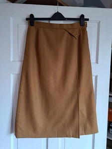 VINTAGE JAEGER Brown 100% Wool Fit Flare Skirt Fits UK 10-12 Made in GB - Picture 1 of 7