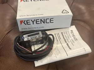 NEW Keyence PX-10 Digital Photoelectric Sensor Amplifier SURPLUS FAST SHIPPING - Picture 1 of 8