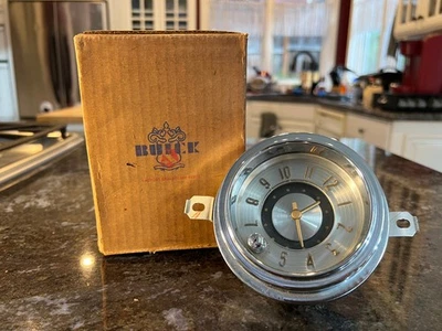 1949 Buick dash clock Borg Products NOS with box Part 980821 Group 9.772 - Image 1 of 4