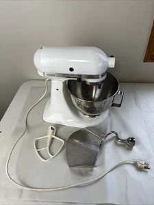 Vintage KitchenAid Hobart Modell K45SS 250 Watt 10 Geschwindigkeiten Neigbarer Mixer + 3 Aufsätze - Bild 1 von 14