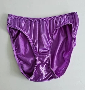 Vtg Victorias Secret Hi-Cut Second Skin Panties Medium Satin Bikini Panties 1999 - Picture 1 of 9