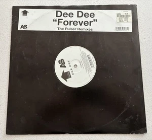 DEE DEE - FOREVER (THE PULSAR REMIXES) - 12” Vinyl Record INCENTIVE 2002 TRANCE - Picture 1 of 6