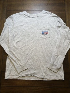 Vineyard Vines Shirt Mens Medium Gray Long Sleeve Pocket USA Flag Van Graphic - Picture 1 of 6