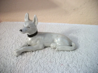 Perro gris con cuello negro - Hecho en Japón Foto 1 de 3