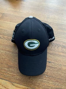 Green Bay Packers schwarz On Field Reebok NFL Equipment Mütze Kappe nicht verstellbar Größe S/M - Bild 1 von 2