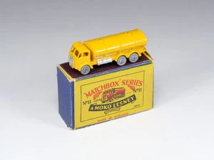 MATCHBOX MOKO - 11-A - ERF Petrol Tanker - Jaune - En boite - Imagen 1 de 9