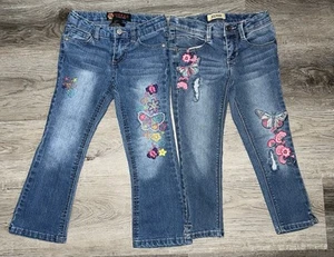 Lot Of 2 Vintage Girls Squeeze Jeans with Embroidery Size 5 Flare/Skinny - Picture 1 of 6