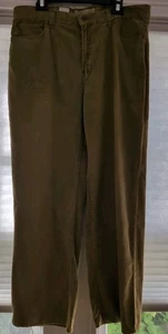 Steve & Barrys klassische Cordhose Herren 36 x 32 oliv gerades Bein mittlerer Bund - Bild 1 von 10