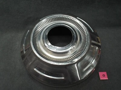 Tapacubos 1967 1968 1969 1970 1971 1972 1973 1974 1975 1976 1977 Ford F250 F350 A Foto 1 de 4