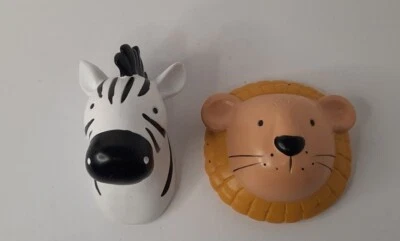 SAFARI ANIMALS- LION, ZEBRA KIDS ROOM 2 PIECE WALL HANGING DECOR - Image 1 of 2