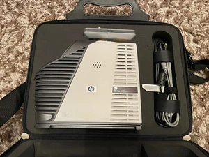 HP MP3135 DLP Projector 1800 With Remote, Bag, Cables, WiFi, Network - Picture 1 of 8