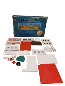 Plasticville USA SHOPPING UNIT SU-4 ~ O SCALE w/Original Box ~incomplete SC402 - Picture 1 of 23