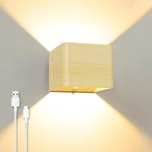 LED Wandleuchte mit Bewegungssensor & Akku – Warmweiß, USB, Holz-Optik – NEU - Bild 1 von 9