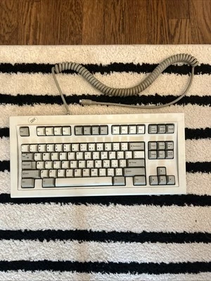 IBM Model M SSK Space Saver Compact PS/2 Tastatur Aug 3 1987 1391472 funktioniert - Bild 1 von 4