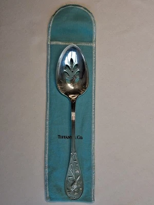 Colher perfurada esterlina Tiffany Audubon, 8 e 5/8", sem monograma - Imagem 1 de 4
