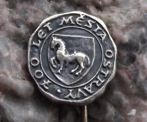 1967 Ostrava City Heraldic Crest Coat of Arms 700th Anniversary Pin Badge - Picture 1 of 5