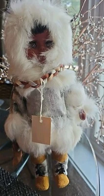 Muñeca esquimal nativa de Alaska ropa de piel de conejo 12”X6” limpia-EXCELENTE VINTAGE Foto 1 de 4