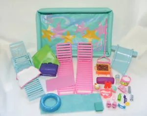 Barbie Pool-Lounge Chairs & Accessories Lot - Imagen 1 de 4