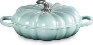 Le Creuset Sea Salt Signature Buffet Pumpkin Casserole 28cm 2.5L Ship World Wide - Picture 1 of 6