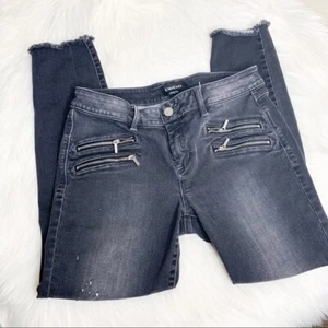 Bebe distressed skinny jeans size 28 EUC - Picture 1 of 8
