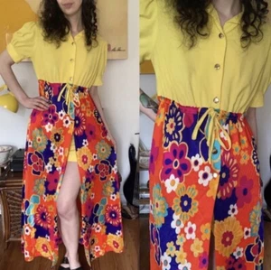 Vintage 60er Jahre Kleid geblümt gelb Frottee zweiteilig mit kurzen Knöpfen offen - Bild 1 von 6