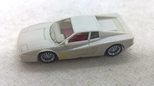 Monogram exacts 1:87 Ferrari Testarossa 512 TR weiß Miami Vice mit Alufelge (89) - Bild 1 von 3