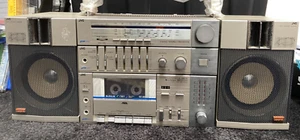 Rare! Vintage JVC PC-R11L Portable BOOMBOX Hifi Stereo Radio Cassette Player! - Picture 1 of 16