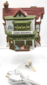 Department 56 1988 The Mermaid Fish Shoppe Dickens' Village con luz #59269 - Imagen 1 de 10