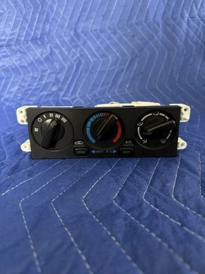 1996-2000 NISSAN PATHFINDER AC HEAT CLIMATE TEMPERATURE CONTROL OEM - Image 1 of 4