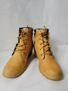 Timberland Womens Amston Wedge Heel Boots US 7 Beige 6 Inch Wheat Nubuck 8251A - Picture 1 of 8