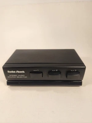 Radio Shack Stereo Audio Source Selector 42-2112 - Image 1 of 4