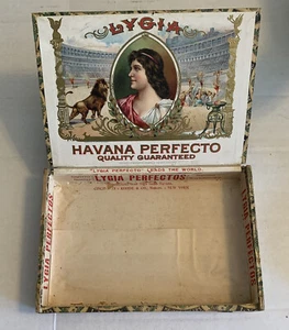 Lygia Havana Perfectos Cigar Box 1901 Tax Stamp - Picture 1 of 6