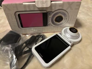 Casio EXILIM EX-FR100L compact digital camera white English language Working JP - Picture 1 of 3