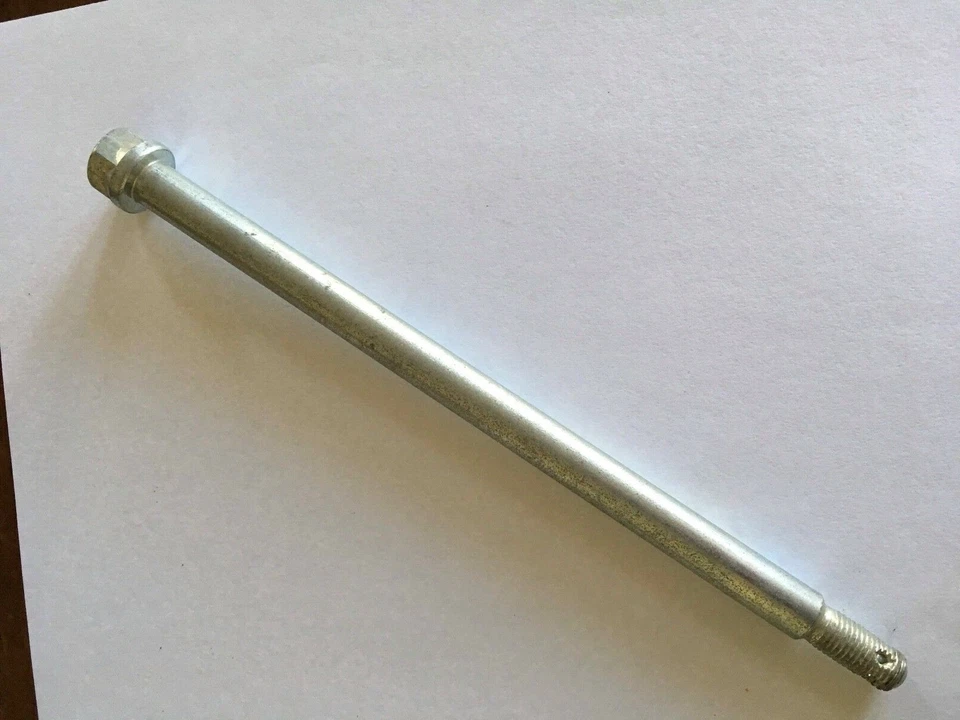 EJE RUEDA YAMAHA DT125 175 XT125 200 DT125 175 RD60 YJ2 MX175 SR 353-25381-0 Foto 1 de 1