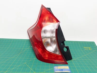 14-19 Nissan Versa Note LUZ TRASERA IZQUIERDA LADO CONDUCTOR LÁMPARA OEM Foto 1 de 4