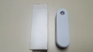 WORKING MOTION SENSOR LIGHT - BATTERY NOT INCLUDED-TRAVEL/SAFETY - Picture 1 of 3
