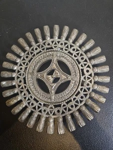 Vintage Metal Trivet/Stand - Picture 1 of 6
