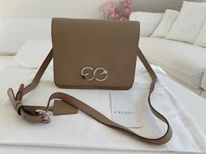 Escada Leder Tasche / Umhängetasche /Handtasche Farbe: Hellgrau Neu mit Etikett - Bild 1 von 10