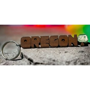 Vintage Oregon Holz Schlüsselanhänger Reise Souvenir Block Buchstaben mit Baum 4,5" - Bild 1 von 6