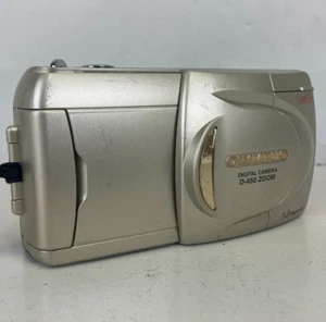 Olympus Camedia D-450 Zoom - PARTS/REPAIR doesn't power on - Picture 1 of 10