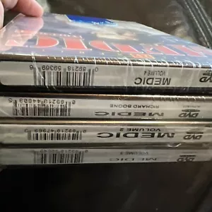 Medic (DVDs, 1954) Classic TV Series Richard Boone 16 Episodes. Volumes 1-4. New - Foto 1 di 6