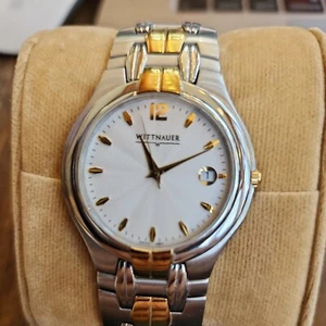 Reloj de cuarzo Wittnauer de dos tonos para hombre con cristal de zafiro usado como nuevo. - Imagen 1 de 5