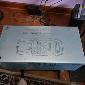 Anson Porsche 911 Carrera 4 Cabriolet 1/14 - Picture 1 of 12