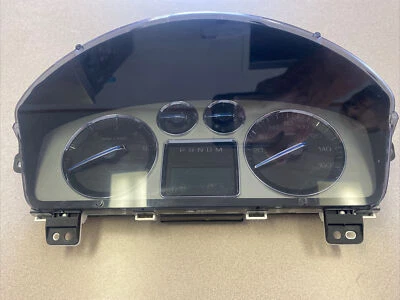 Cadillac Escalade EXT 2005 ESV velocímetro grupo fabricante de equipos originales 158 k Foto 1 de 4