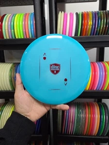 Discmania Discs C-Line Glow P2x 176g Mystery Box 2025 Dusc Golf Putter - Imagen 1 de 7